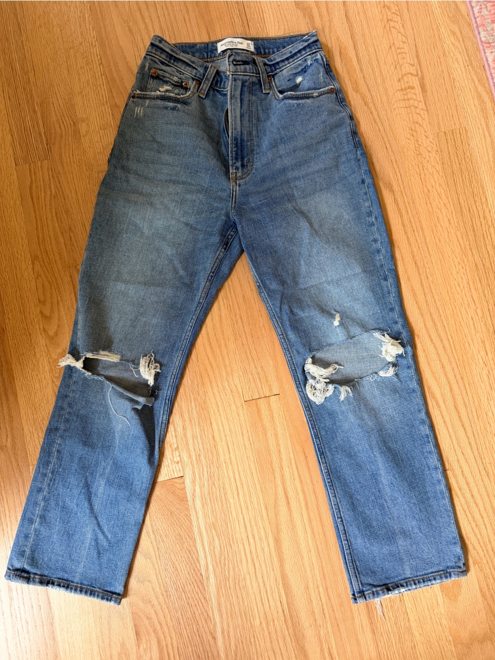 Abercrombie & Fitch Women's Ripped Boyfriend Jeans - Medium Blue